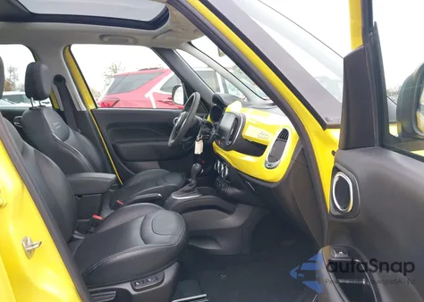 2019 Fiat 500L Trekking z USA, uszkodzony, nr VIN ZFBNFADH0KZ042437